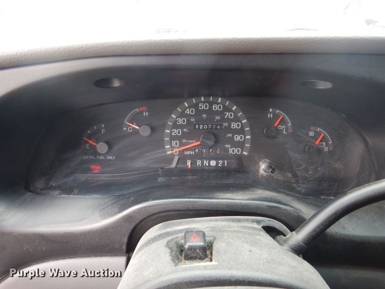 image for item DP0424 1999 Ford E350 Super Duty  ambulance