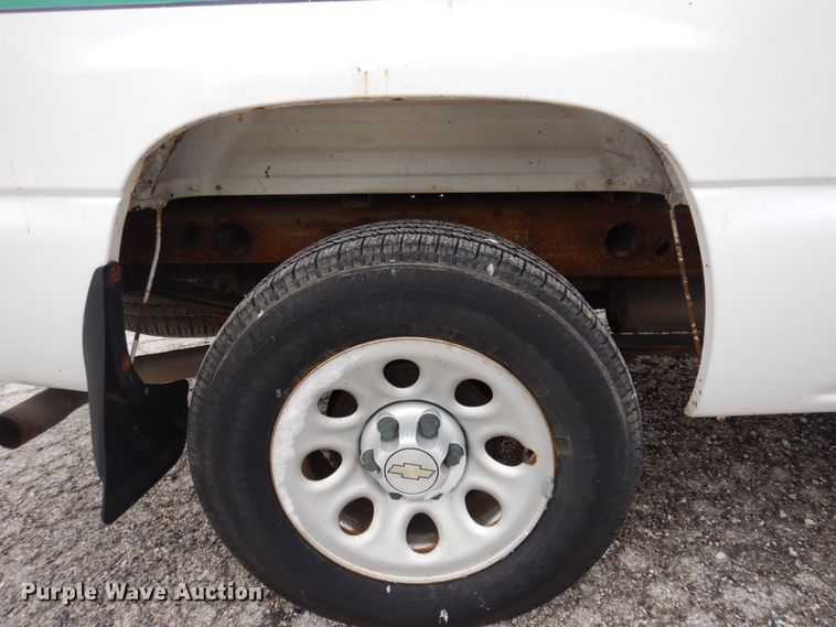 image for item DP0425 2006 Chevrolet Silverado 1500  pickup truck