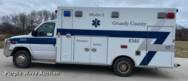 image for item DP0447 2013 Ford E450  ambulance