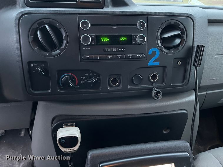 image for item DP0447 2013 Ford E450  ambulance