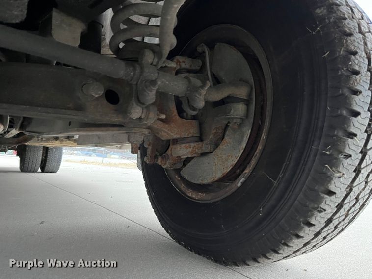 image for item DP0447 2013 Ford E450  ambulance