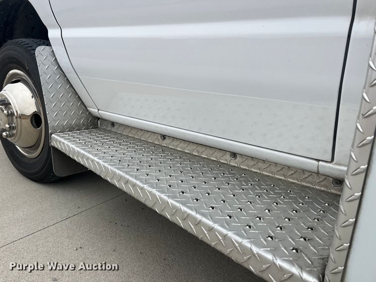 image for item DP0448 2017 Ford E450  ambulance