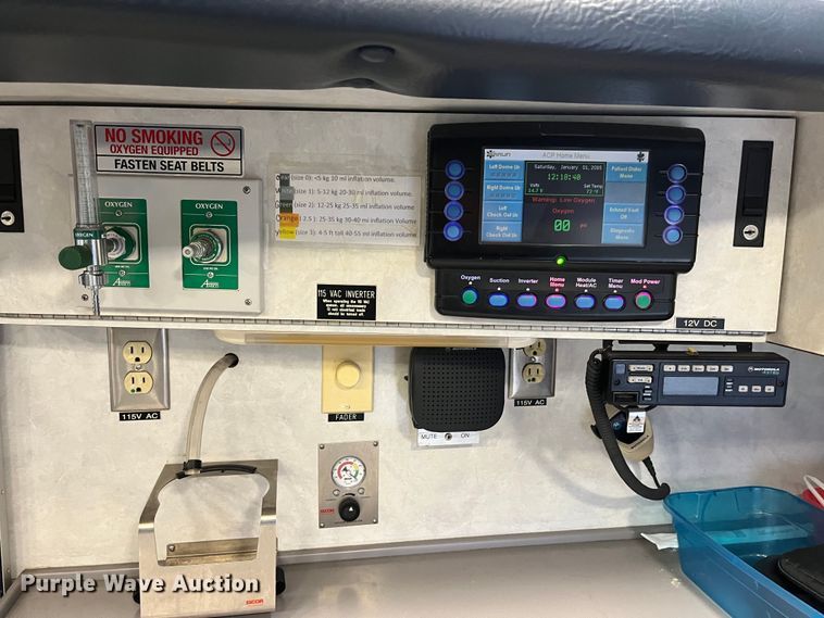 image for item DP0448 2017 Ford E450  ambulance