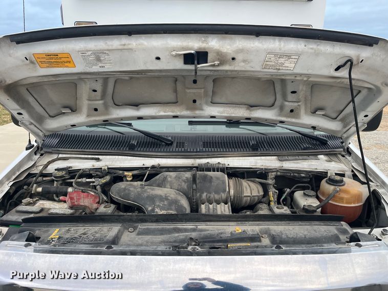 image for item DP0448 2017 Ford E450  ambulance