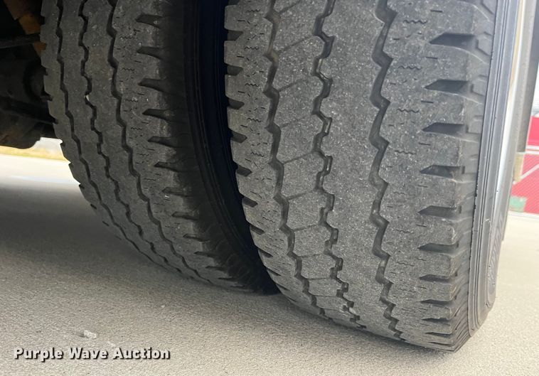 image for item DP0448 2017 Ford E450  ambulance