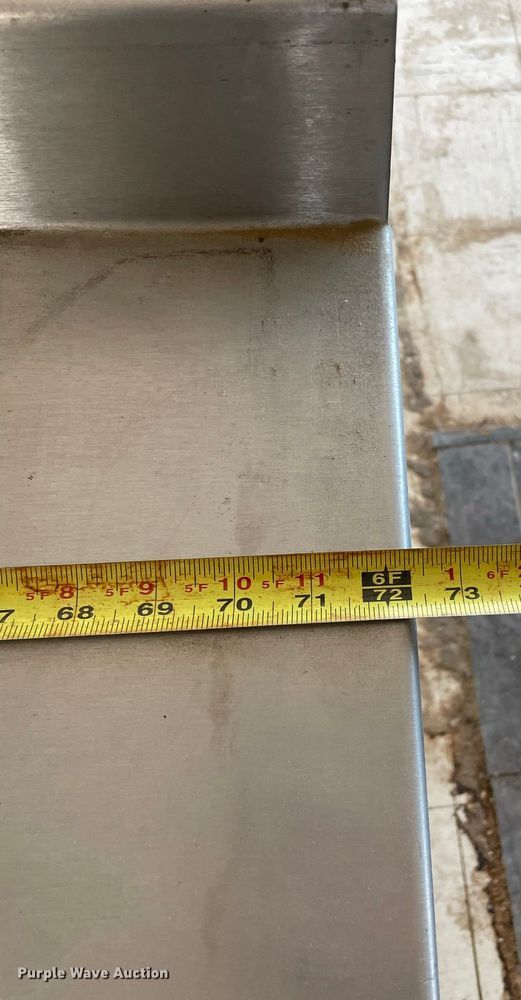 image for item DR2081 Stainless steel table