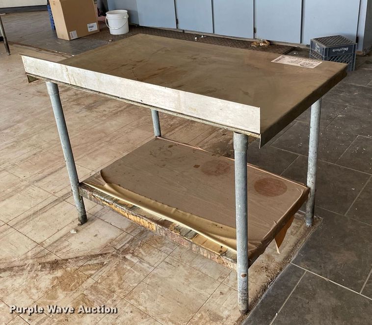 image for item DR2083 Stainless steel table