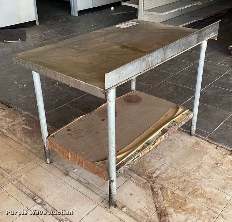 image for item DR2083 Stainless steel table