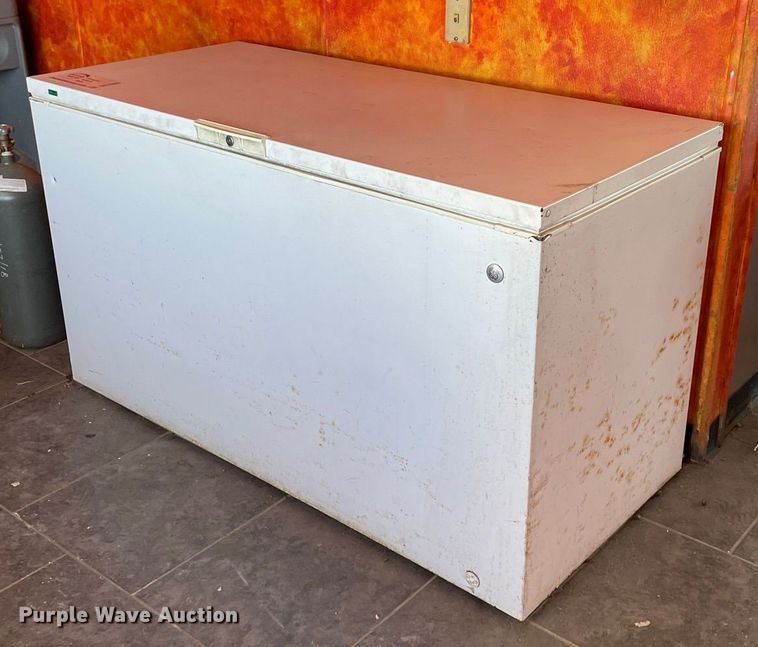 image for item DR2085 General Electric FCM 20SUA WW  freezer