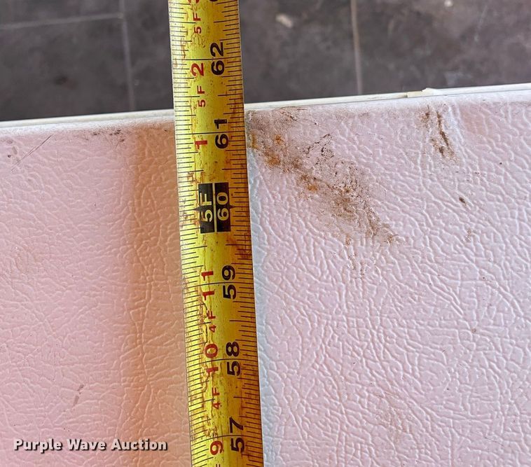 image for item DR2085 General Electric FCM 20SUA WW  freezer