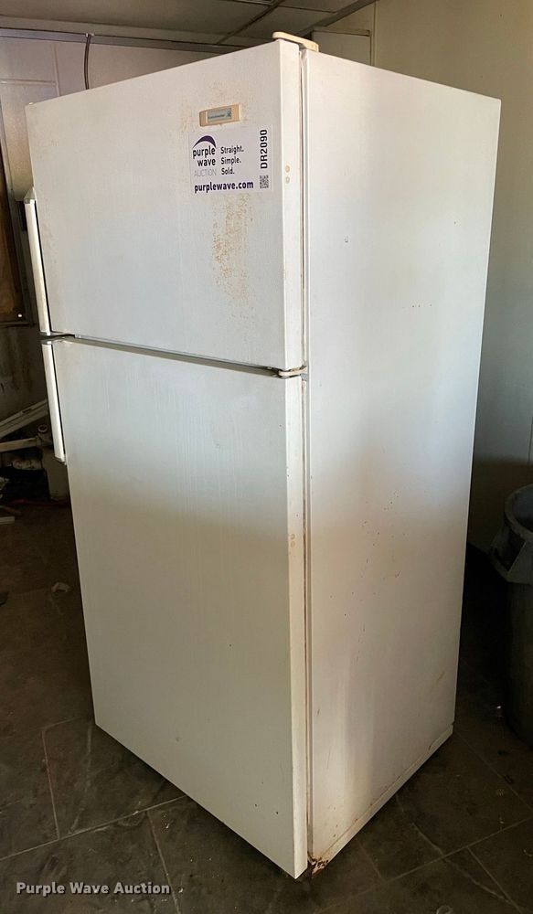 image for item DR2090 Kelvinator MRT21GNCW0  refrigerator