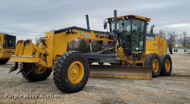 image for item DR3360 2012 John Deere 770G  motor grader