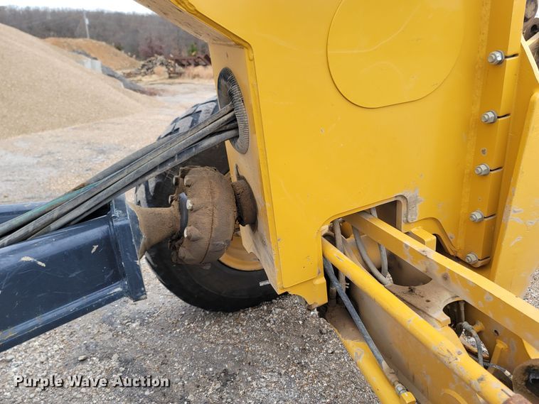 image for item DR3360 2012 John Deere 770G  motor grader