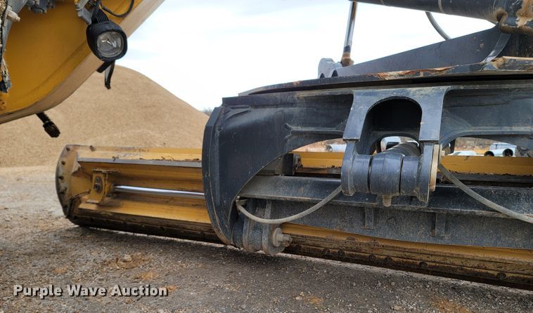 image for item DR3360 2012 John Deere 770G  motor grader