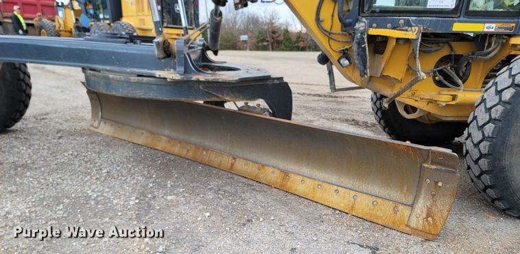 image for item DR3360 2012 John Deere 770G  motor grader