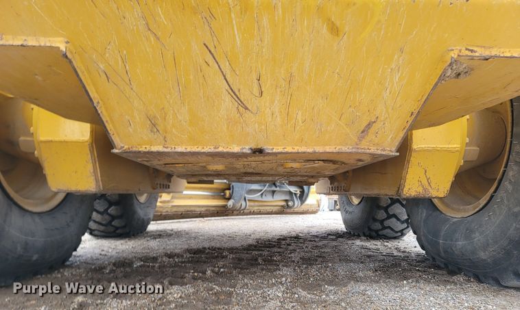 image for item DR3360 2012 John Deere 770G  motor grader