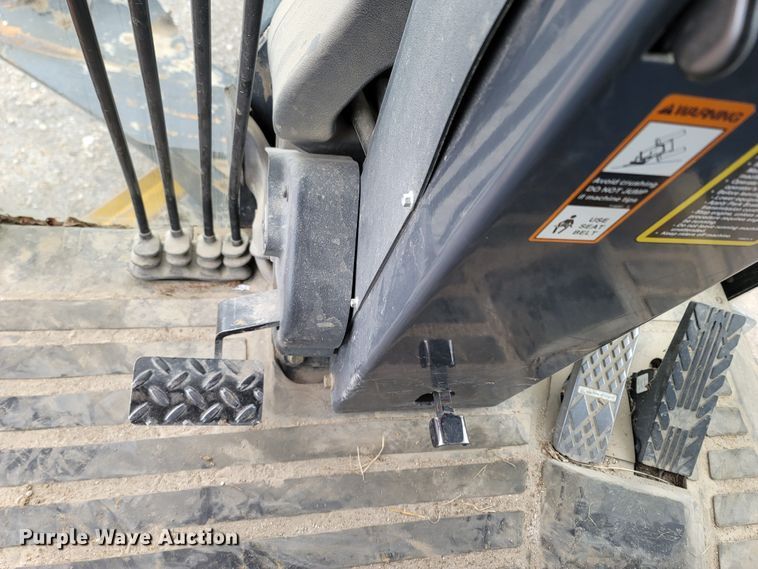 image for item DR3360 2012 John Deere 770G  motor grader