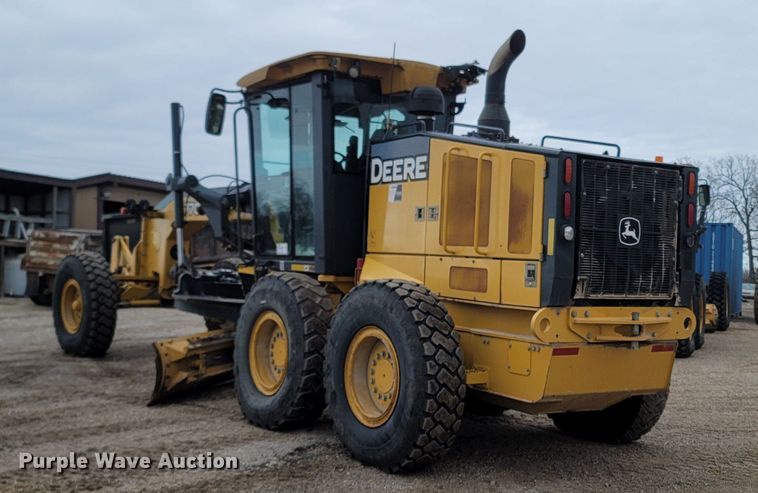 image for item DR3361 2013 John Deere 770G  motor grader