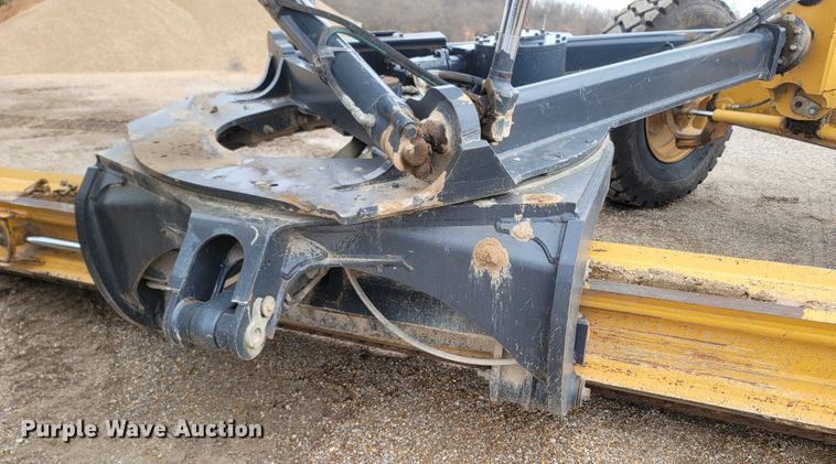 image for item DR3361 2013 John Deere 770G  motor grader