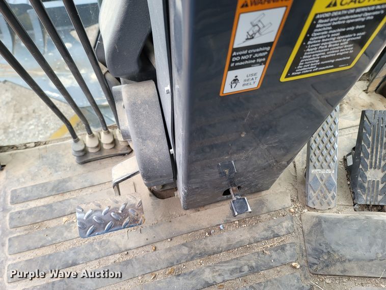 image for item DR3361 2013 John Deere 770G  motor grader