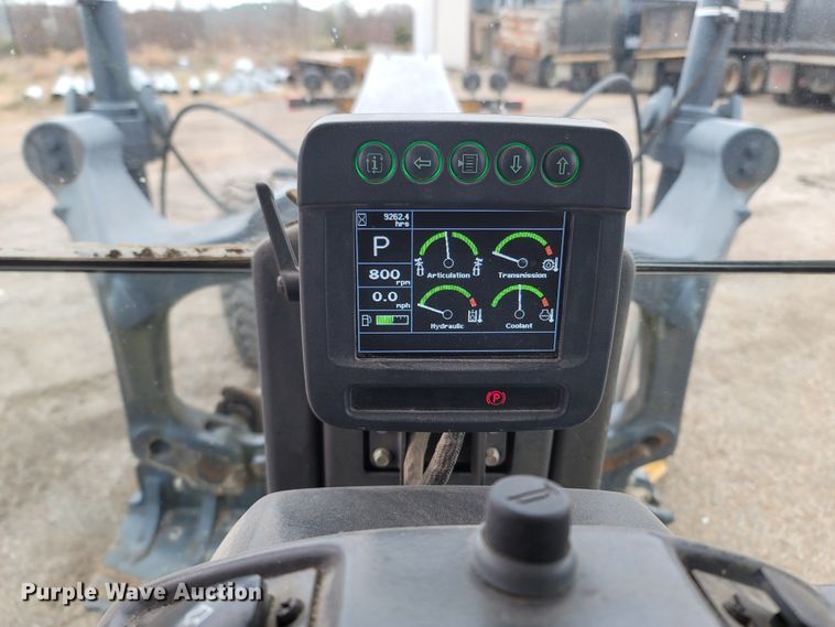 image for item DR3361 2013 John Deere 770G  motor grader