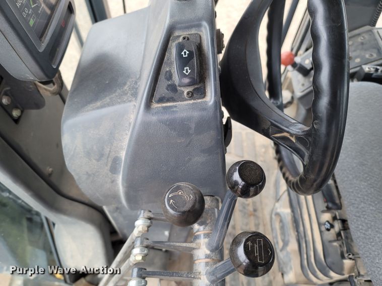 image for item DR3361 2013 John Deere 770G  motor grader