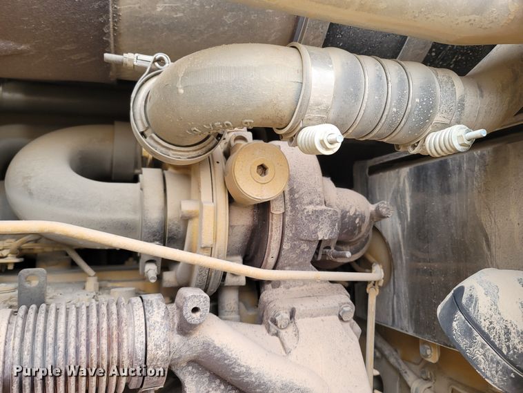 image for item DR3361 2013 John Deere 770G  motor grader