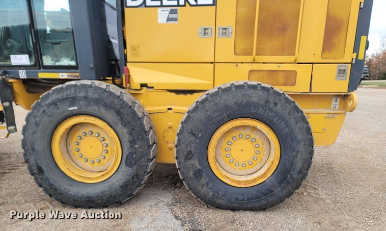 image for item DR3361 2013 John Deere 770G  motor grader