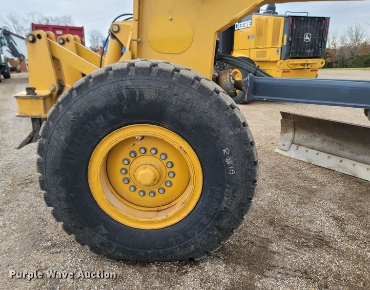 image for item DR3361 2013 John Deere 770G  motor grader