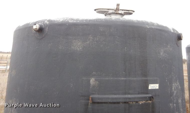 image for item DR8076 (4) Reddiglass Inc oilfield tanks