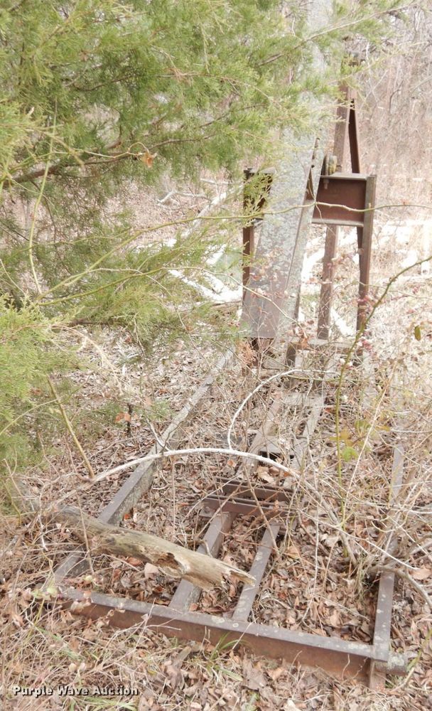 image for item DR8077 (13) pump jacks