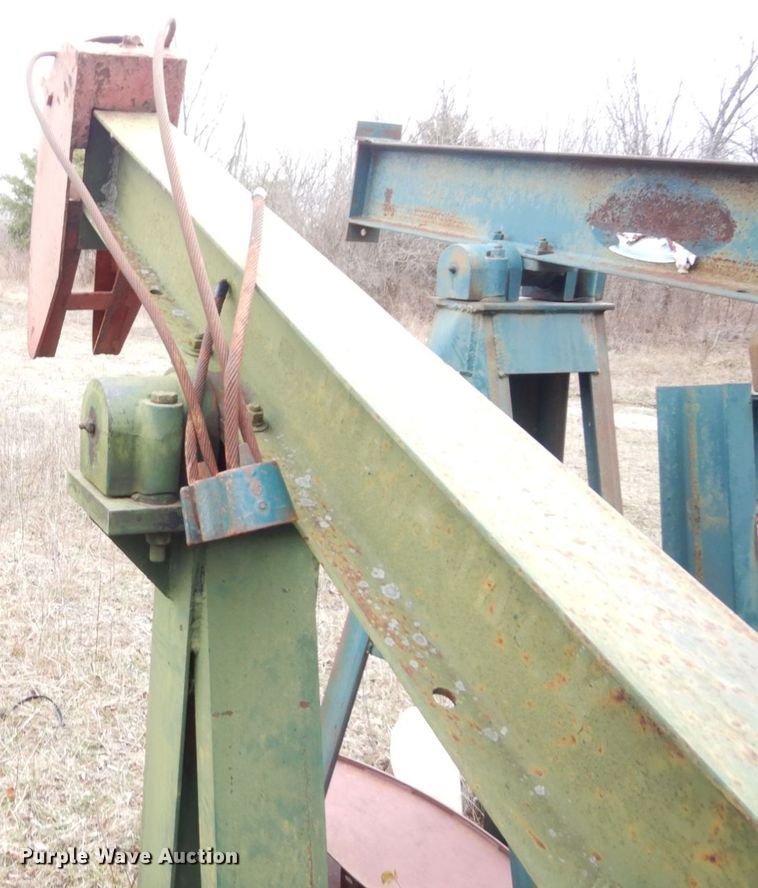 image for item DR8077 (13) pump jacks
