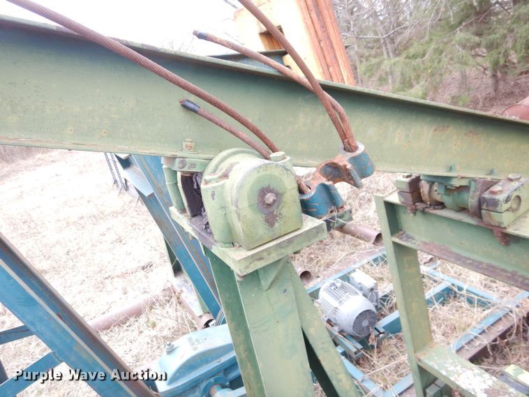 image for item DR8077 (13) pump jacks