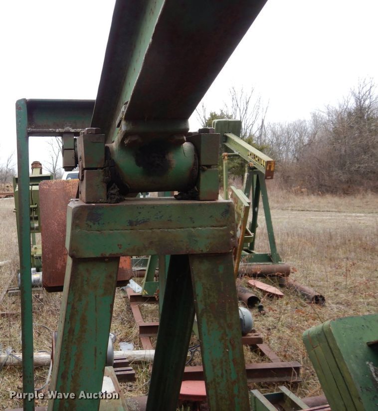 image for item DR8077 (13) pump jacks