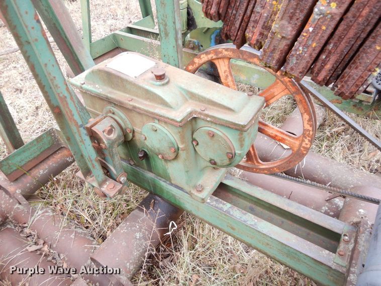 image for item DR8077 (13) pump jacks