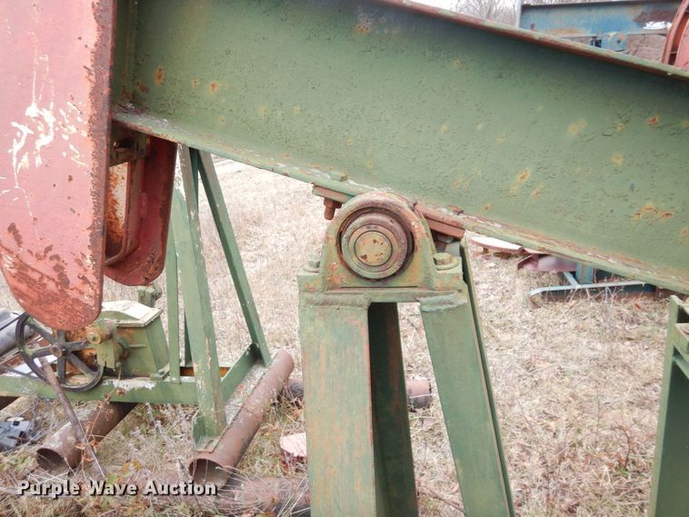 image for item DR8077 (13) pump jacks