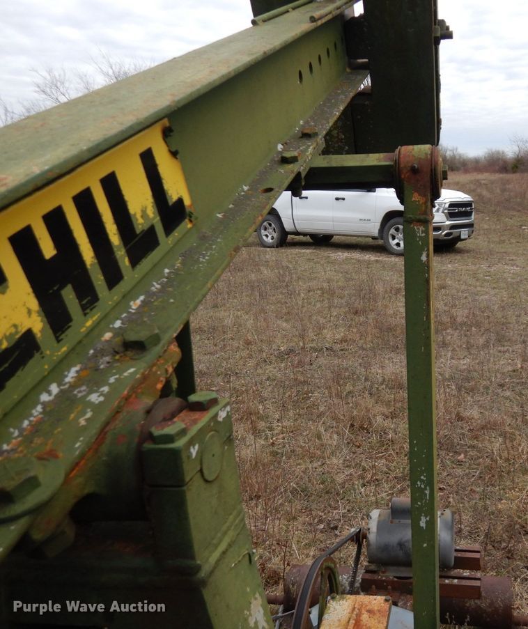 image for item DR8077 (13) pump jacks