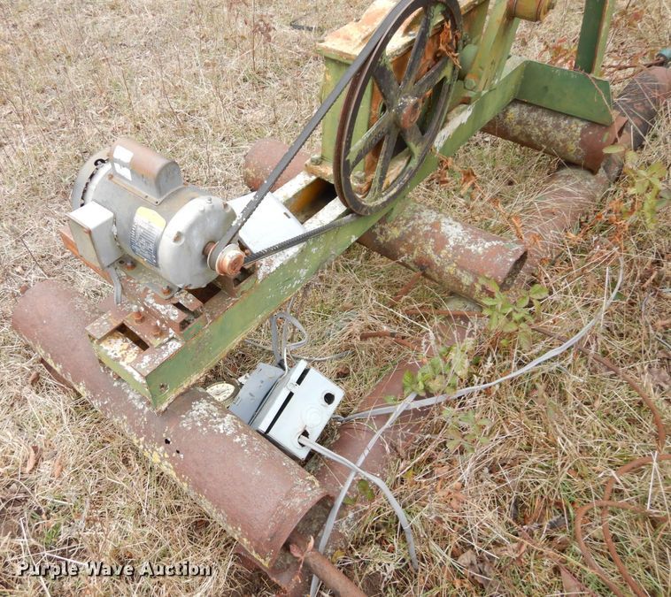 image for item DR8077 (13) pump jacks