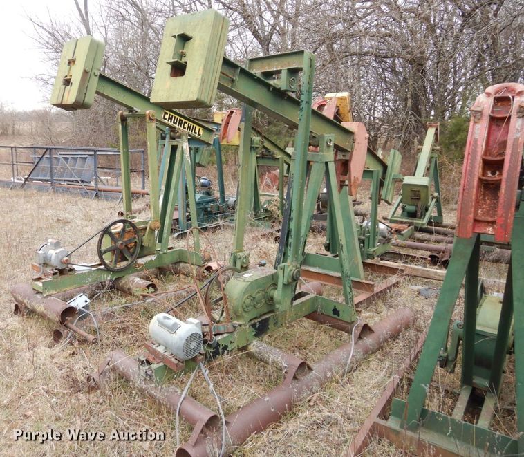 image for item DR8077 (13) pump jacks