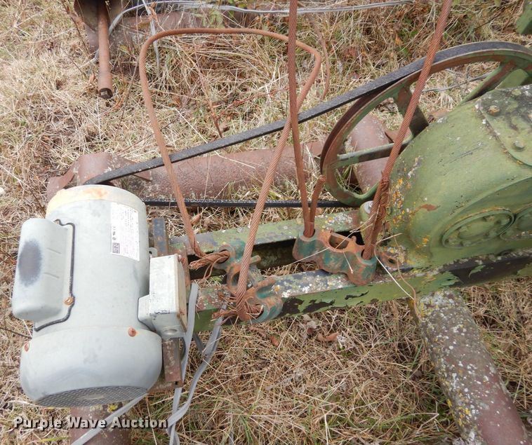 image for item DR8077 (13) pump jacks