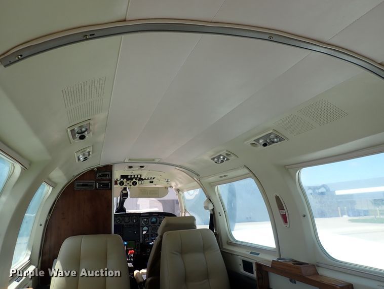 image for item DS7111 Piper Navajo PA 31-325  airplane