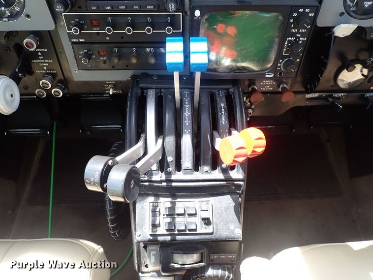 image for item DS7111 Piper Navajo PA 31-325  airplane