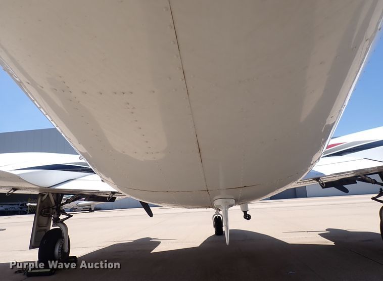 image for item DS7111 Piper Navajo PA 31-325  airplane