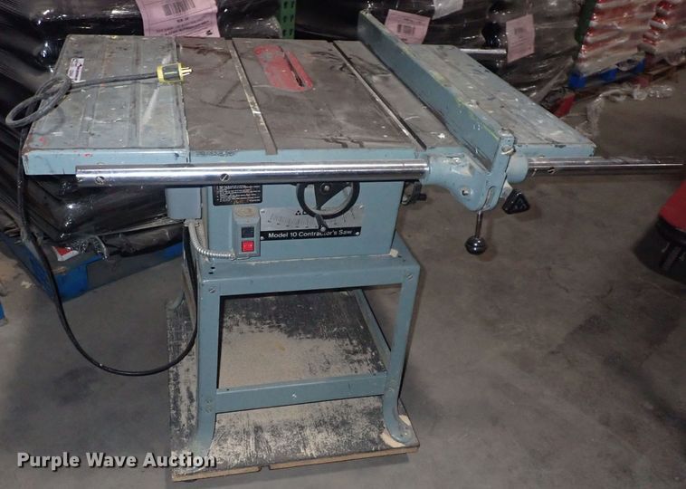 image for item GD9404 Delta 10  table saw