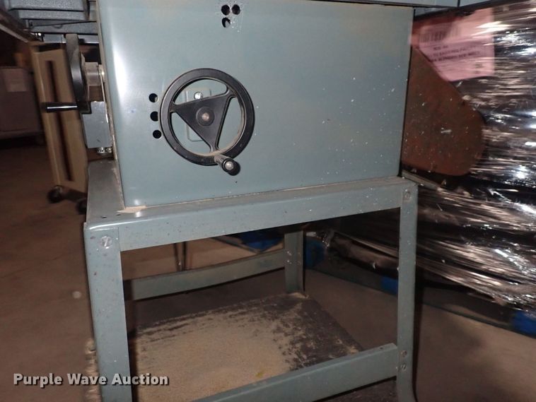 image for item GD9404 Delta 10  table saw