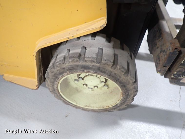 image for item GD9406 Yale GLCO40ADNUAE083  forklift