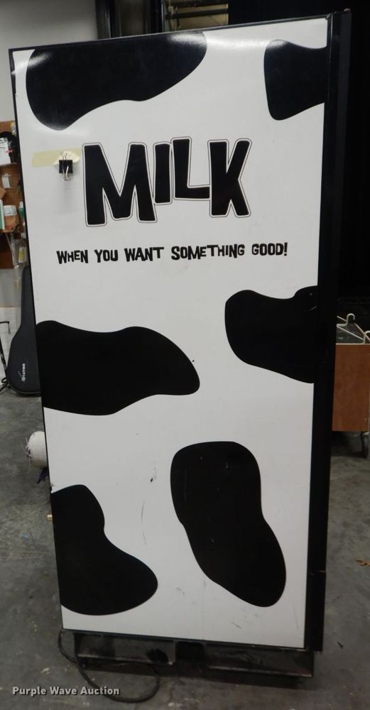 image for item HF9499 Dixie-Narco DN5591  vending machine