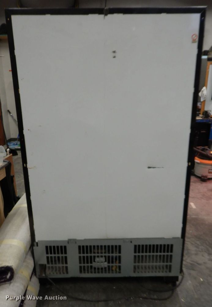 image for item HF9499 Dixie-Narco DN5591  vending machine