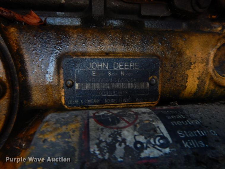 image for item HG9277 2005 John Deere 770D  motor grader