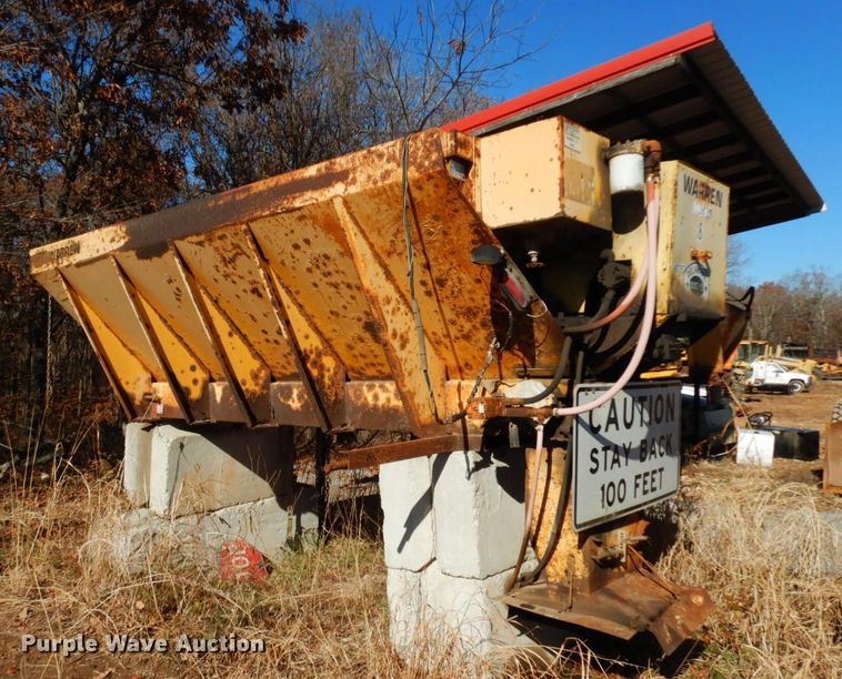 image for item HG9282 Warren L2A  spreader